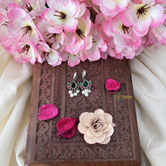 Vriksham Diya Shape Maharashtrian Style Press Bugadi-Red Green-White Bead-J3132