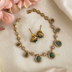 Elegant Green Short Pendant Neckpiece-Drop-G12171