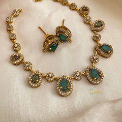 Elegant Green Short Pendant Neckpiece-Drop-G12171