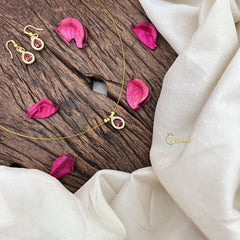 Vriksham Exquisite Tear Drop Invisible Chain-Red-G18374