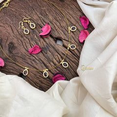 Vriksham Exquisite 5 Tear Drop Invisible Chain-Purple-G18382