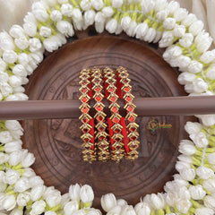 Vriksham Diagonal Red Antique Gold Finish Silk Thread Kundan Bangles-G20851