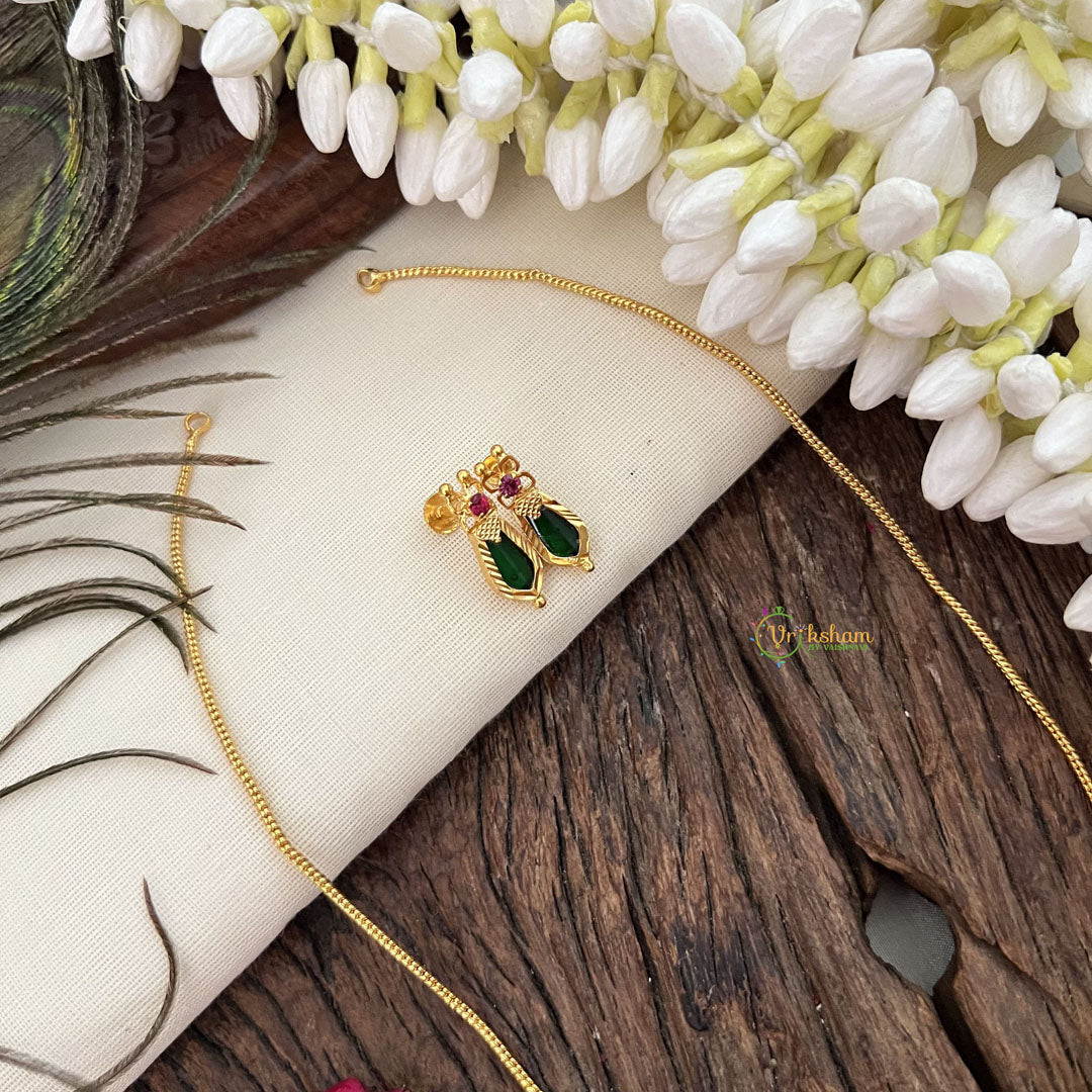 Traditional Kerala Naga Padam Pendant Neckpiece-Green-G15294