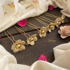 Golden Flower Bobby Pin-Hair Accessories-H642