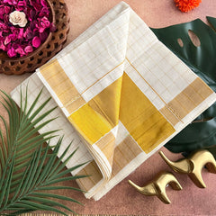 Kasavu Drawbox Checked Cotton Saree-Golden Zari Patti- VS3478