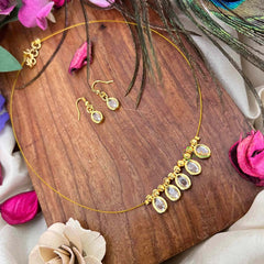 Vriksham Classic Oval shaped Clsed 5 Pendant Invisible Chain-KG22292