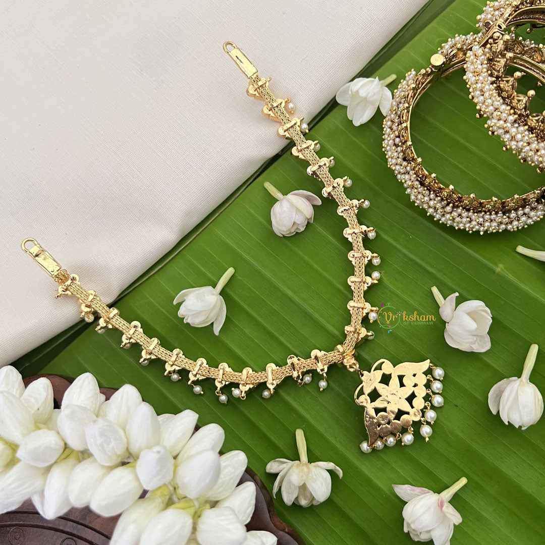 Vriksham Red Green & White Precious Kemp Short Neckpiece-Pearl-G18550