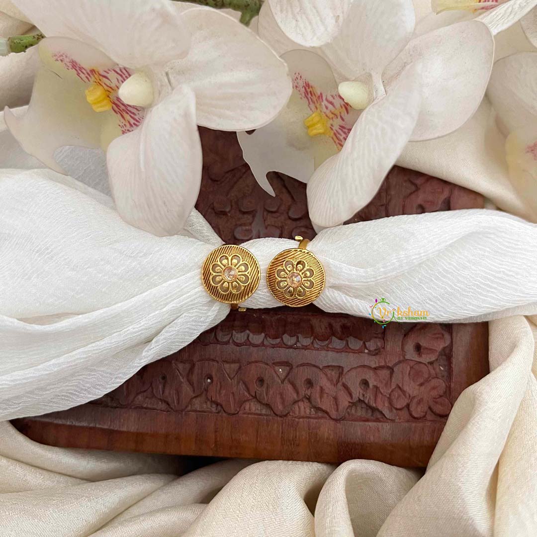 Vriksham Antique Gold Medallion Design White Adjustable Toe Rings-G21655