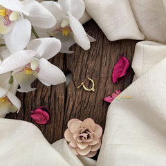 Vriksham Designer Leaf Naths/Nose pin-White Green-G18738