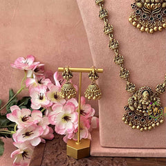 Vriksham  Elegant Lakshmi  Idol With Lakshmi Pendant Bridal Set-Red Green-Gold Bead-G21059