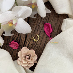 Vriksham Designer Naths/Nose pin-Red-G18708