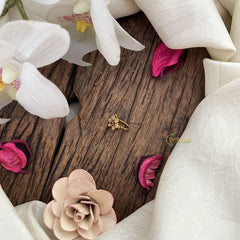 Vriksham Floral Golden Naths/Nose pin-Red White-G18645