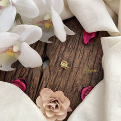 Vriksham Flower Golden Naths/Nose pin-Red White-G18651
