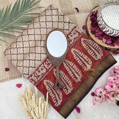 Vriksham Dutch White & Red Square Maheshwari Silk Cotton Saree-Handloom Maheshwari Saree-VS4942