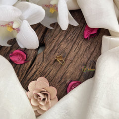 Vriksham Floral Golden Naths/Nose pin-Red-White-Green-G18648