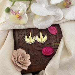 Vriksham Half Moon & Diya With Pearl Kundan Jadau Press Bugadi-Red Green-J3528