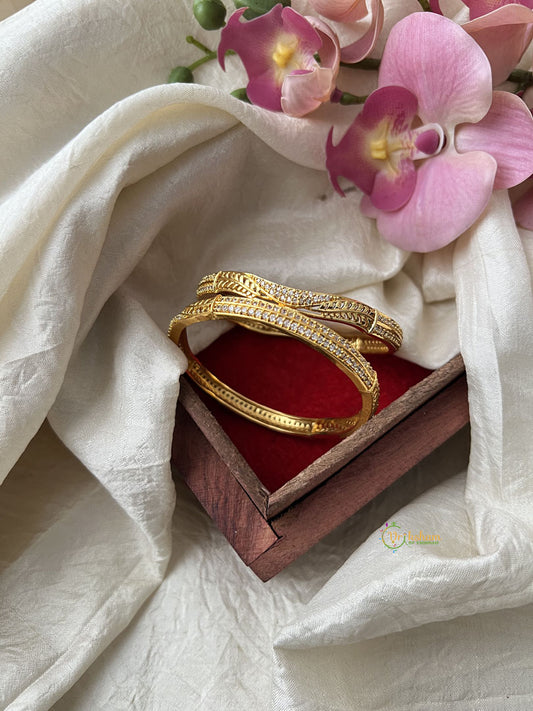 Antique Gold Alike AD Stone Bangle Set - White - G11761