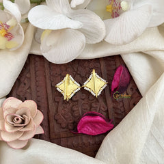 Vriksham Kamalika Lotus With Pearl Kundan Jadau Press Bugadi-Red Green & White-J3531