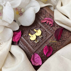 Vriksham Diya Style Kundan Jadau Press Bugadi-Red White-Pearls-J3953