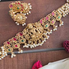 Cluster Pearl Lakshmi High Neck Choker-G14179
