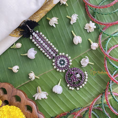 Vriksham Traditional Black Polish Kemp Stone Mang Tikka-G17559