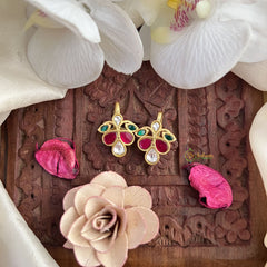 Vriksham Exquisite Maharashtrian Style Press Bugadi-Green Red & White-J3074