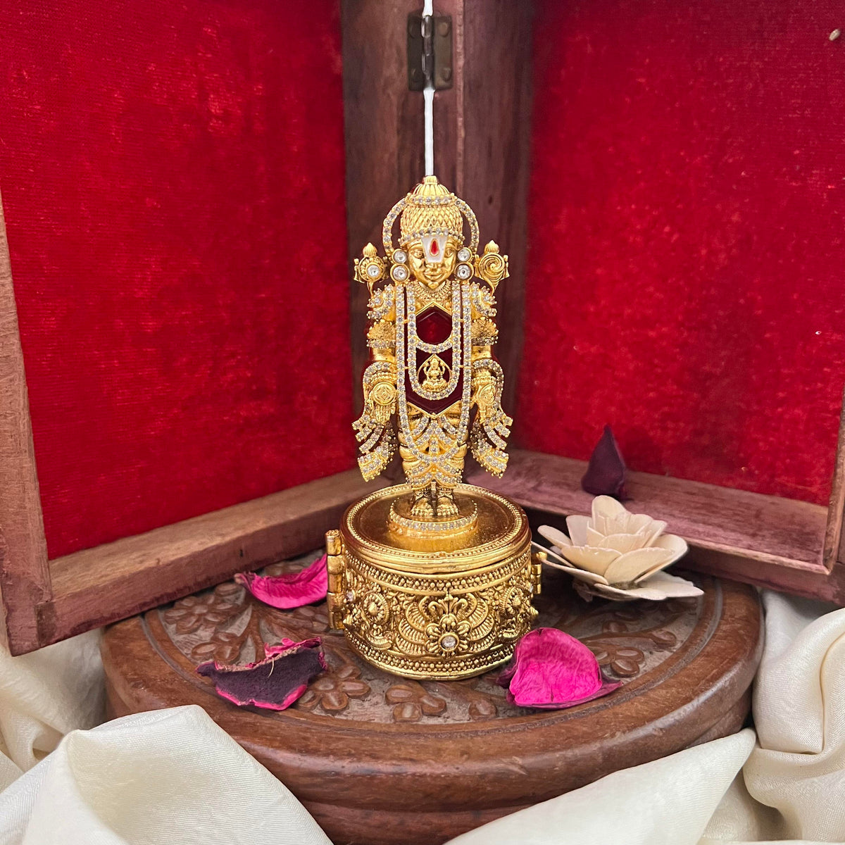 Vriksham Exquisite Matte AD Stone Tirupati Balaji With Round Handcrafted Red Kumkum-G22373