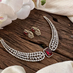 Trendy Victorian Diamond Choker-Red-VV1683