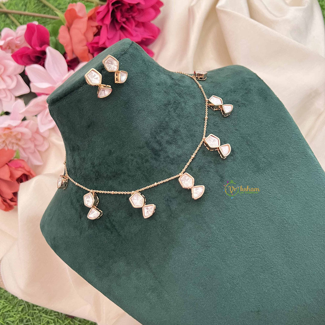 Vriksham Modern Geometric Kundan With Chic White Stone Drops Neckpiece-G20378