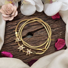 Vriksham Floral Motif Moggapu Gold Chain-White Red-G19568