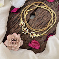 Vriksham Floral Elegance – Lightweight Moggapu Gold Chain-White Red-G19565