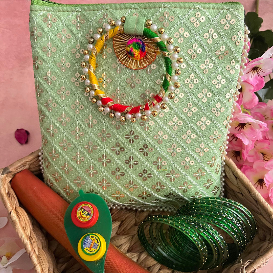 Navratri Gift Hamper-Sumangali Hamper- GH004 – vrikshamindia