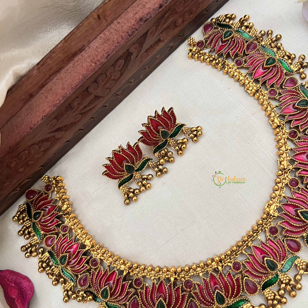 Vriksham Antique Gold Shine Red Lotus Style With Green Leaf Choker Neckpiece-Gold Bead-G20385