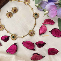 Vriksham Elegant 5 Sunflower Sparkle Gold Tone Round Neckpiece-Red Green-G20381
