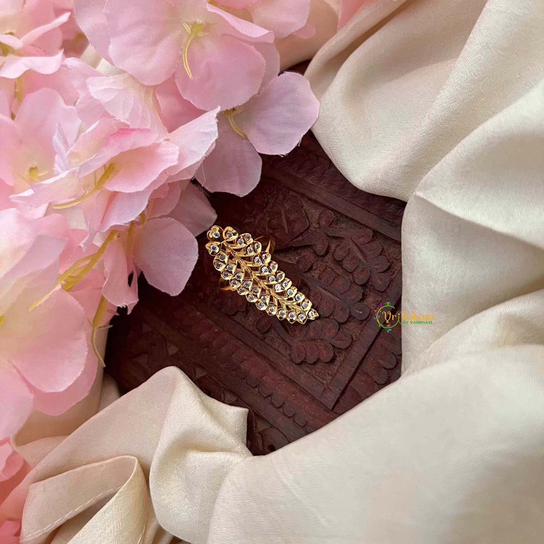 Vriksham Traditional Teardrop Kemp Finger Ringe-White-G21773