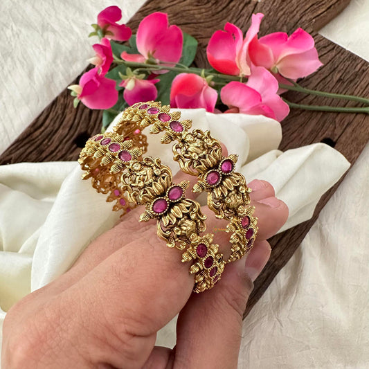 Gold Look Alike Lakshmi Bangle-Red-G13421