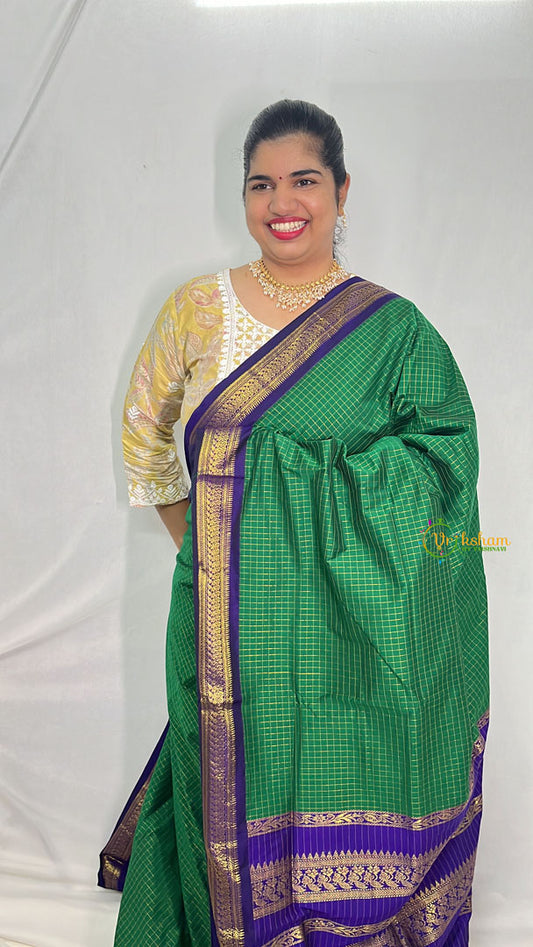 Dark Green With Purple Border-Vairaoosi Podi Kattam-Kalyani Cotton Saree - VS3447