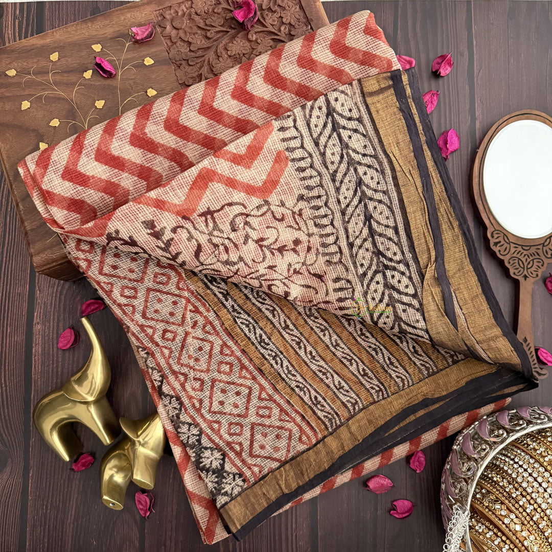 Vriksham  White and Red Zigzag Print Kota Cotton Saree-VS4452