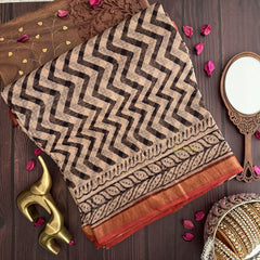 Vriksham Black And White  Zigzag Print Kota Cotton Saree-VS4464