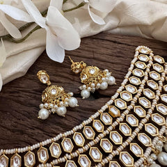 Statement Kundan Necckpiece-Pearl-G13614