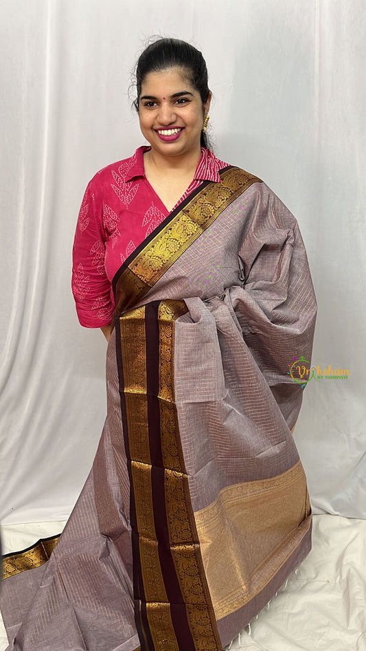 Graceful Grey Kanchi Cotton Saree with Double Golden Border - Handloom - VS3693