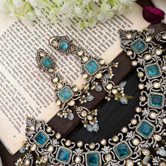 Blue Victorian Diamond Short Neckpeice -VV282