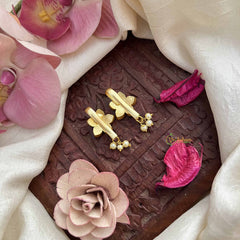 Vriksham Elegant Sunflower Style Kundan Jadau Press Bugadi-White-Pearls-J3800