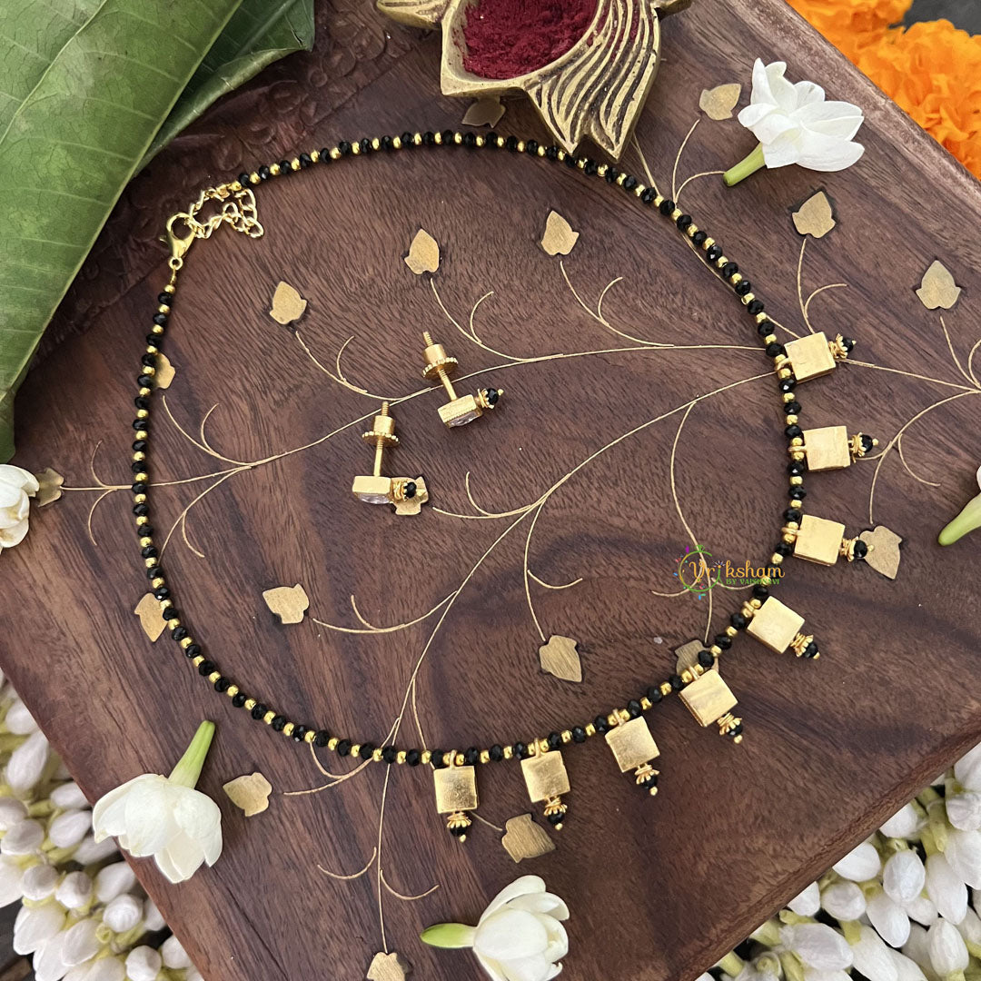 Vriksham White Square Style Kundan Jadau Black Beaded Short Magalsutra-Black Bead-J3440