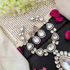 Premium Mossanite Pendant Short Neckpiece -M004