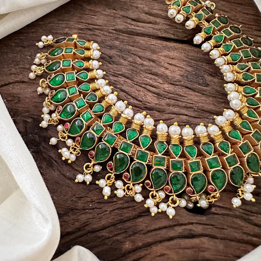 Elegant Kundan Jadau Manga Guttapusalu - Green - J2106