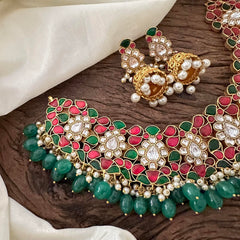 Premium Floral Kundan Jadau Short Neckpiece - J2104