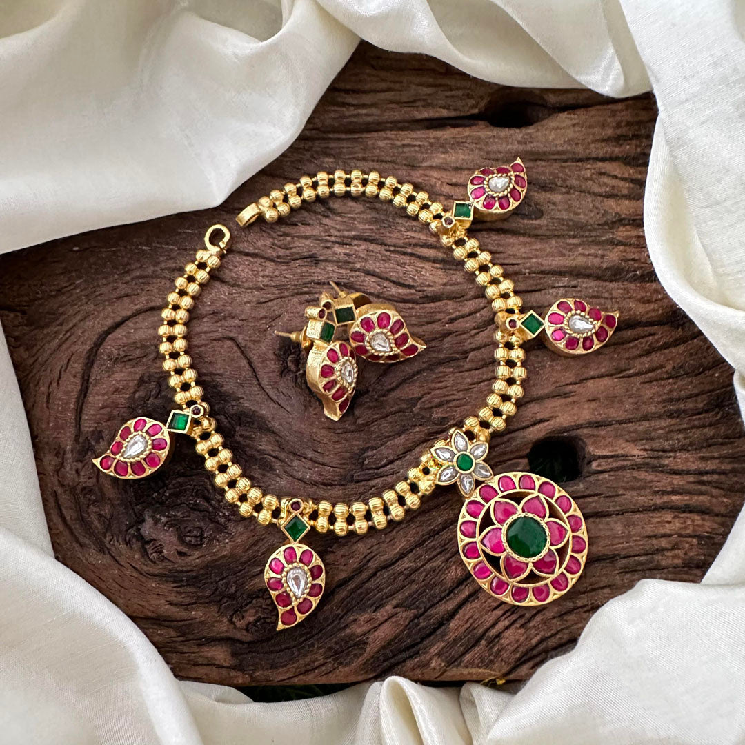 Gold Look Alike Floral Kundan Jadau Choker -Manga- J2121