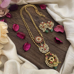Vriksham Dual Peacock coral stone Pendant Chain-Green Bead-G15690