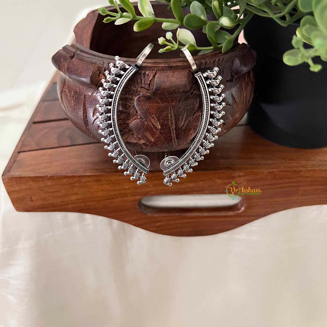 Vriksham Oxidized Silver Bird Motif Ear-Line Earcuff-S1121